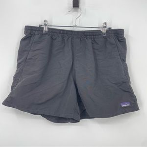 Patagonia Baggies Shorts 4” Large Black Relaxed Fit Regular Rise L 57058